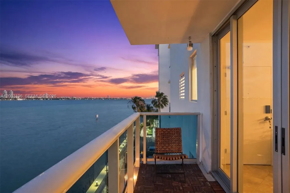 7501 E Treasure Dr #4EF North Bay Village, FL 33141