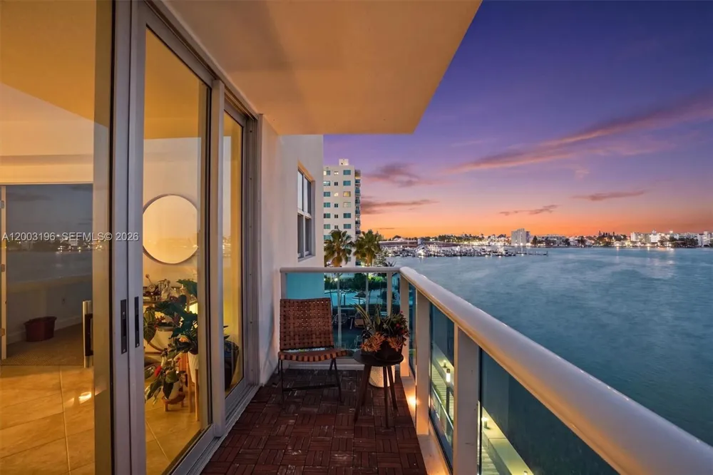 7501 E Treasure Dr #4EF North Bay Village, FL 33141