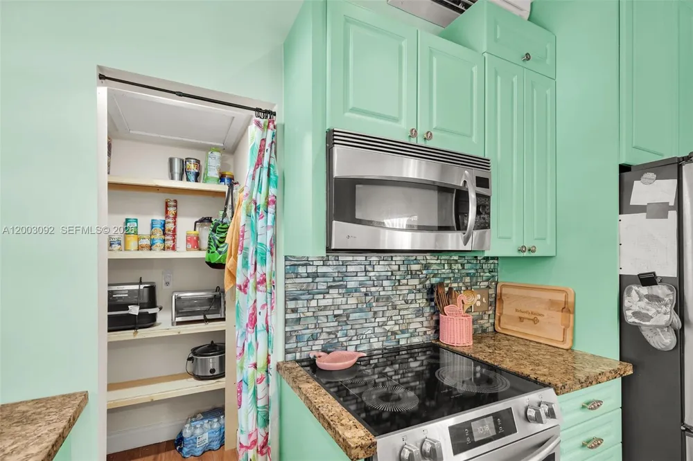 14 Bonita Ave Key Largo, FL 33037