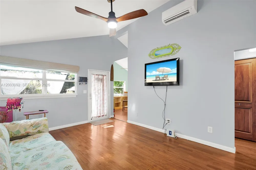 14 Bonita Ave Key Largo, FL 33037