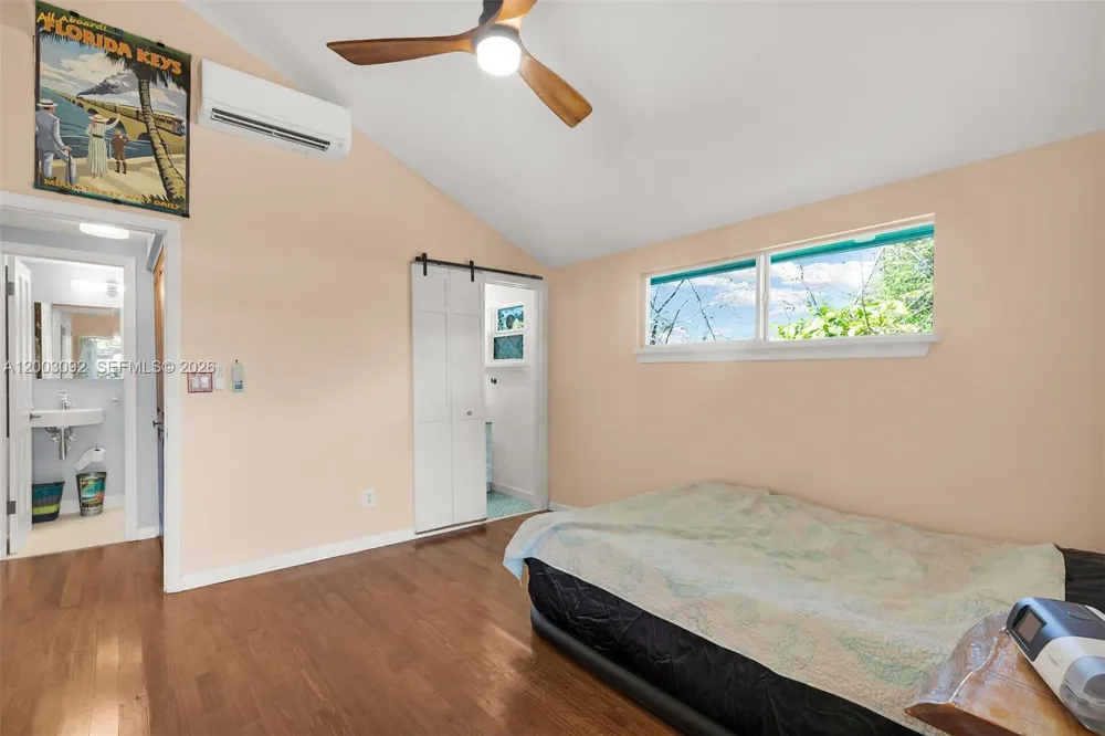 14 Bonita Ave Key Largo, FL 33037