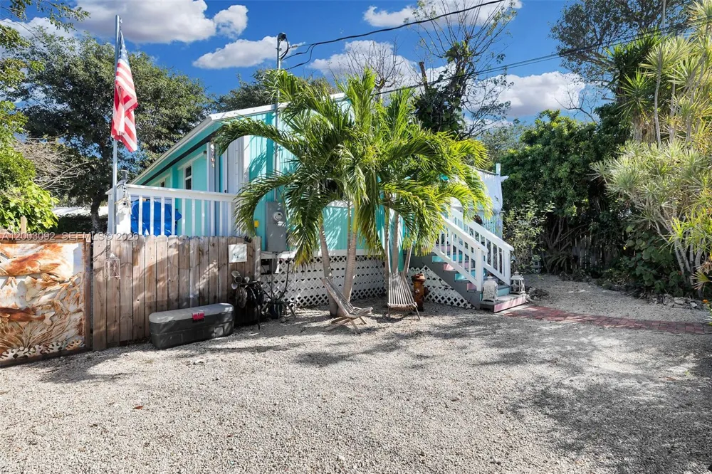 14 Bonita Ave Key Largo, FL 33037