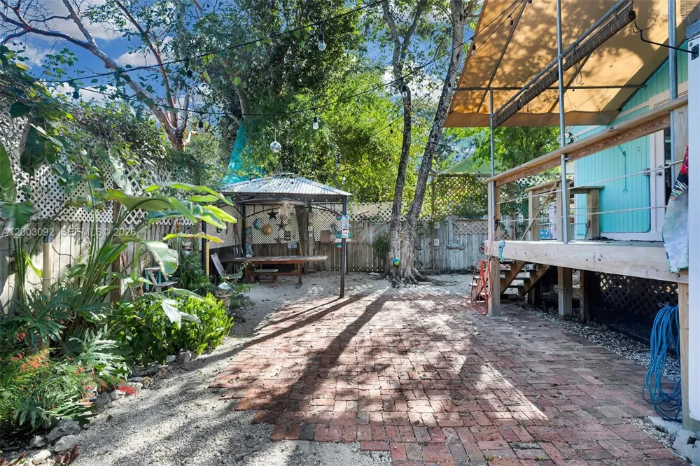 14 Bonita Ave Key Largo, FL 33037