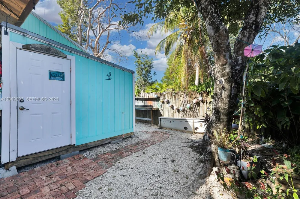 14 Bonita Ave Key Largo, FL 33037