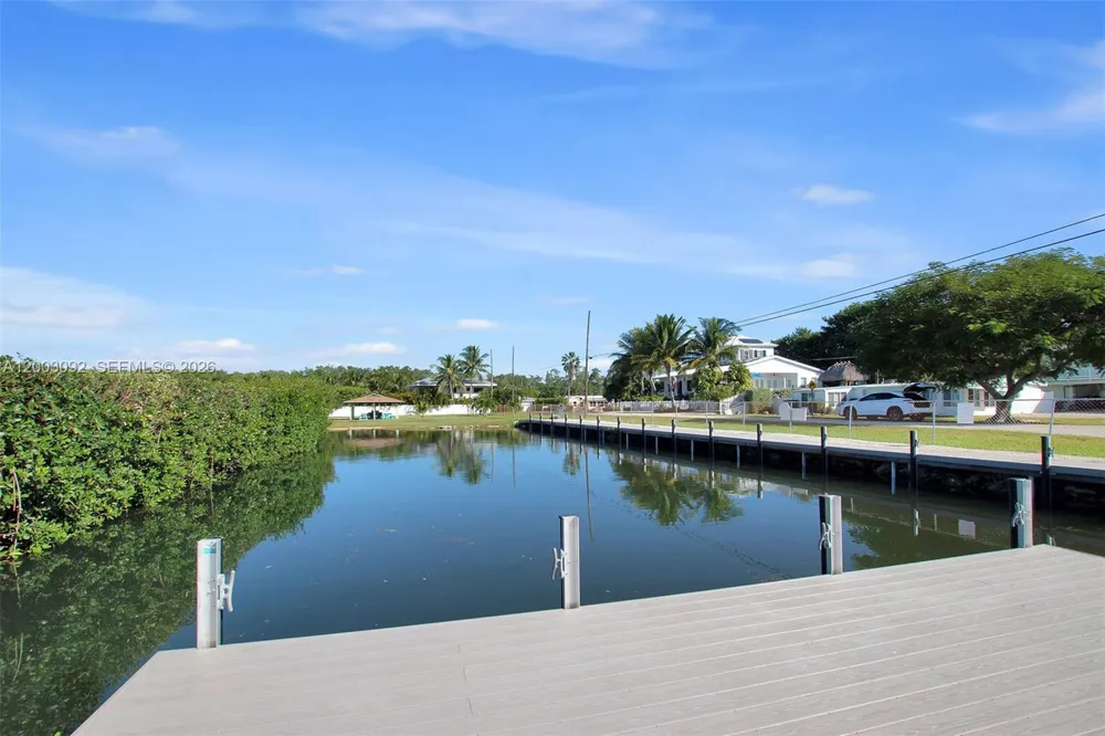 14 Bonita Ave Key Largo, FL 33037