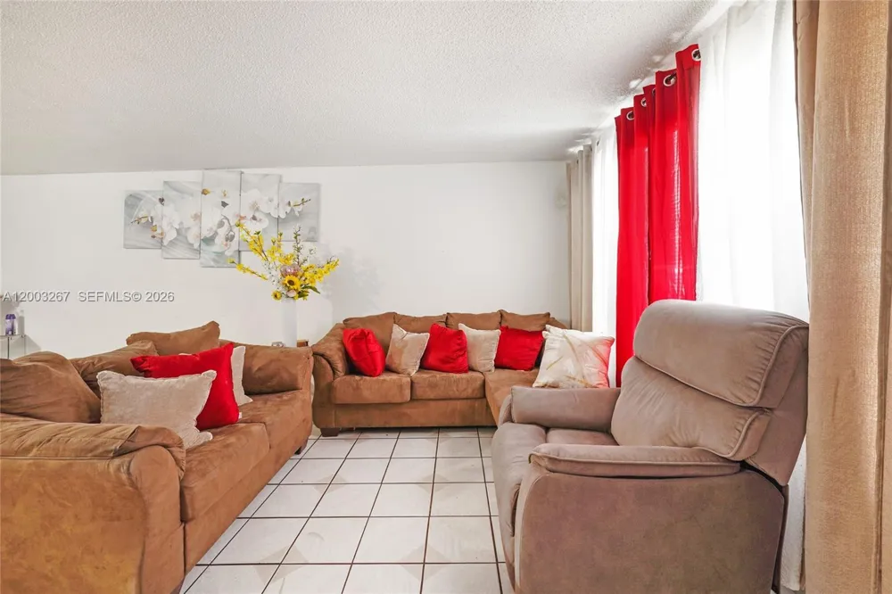 18804 NW 46th Ave Miami Gardens, FL 33055