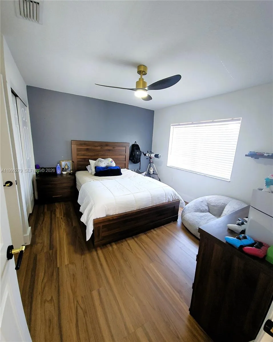 17088 NW 19th St Pembroke Pines, FL 33028