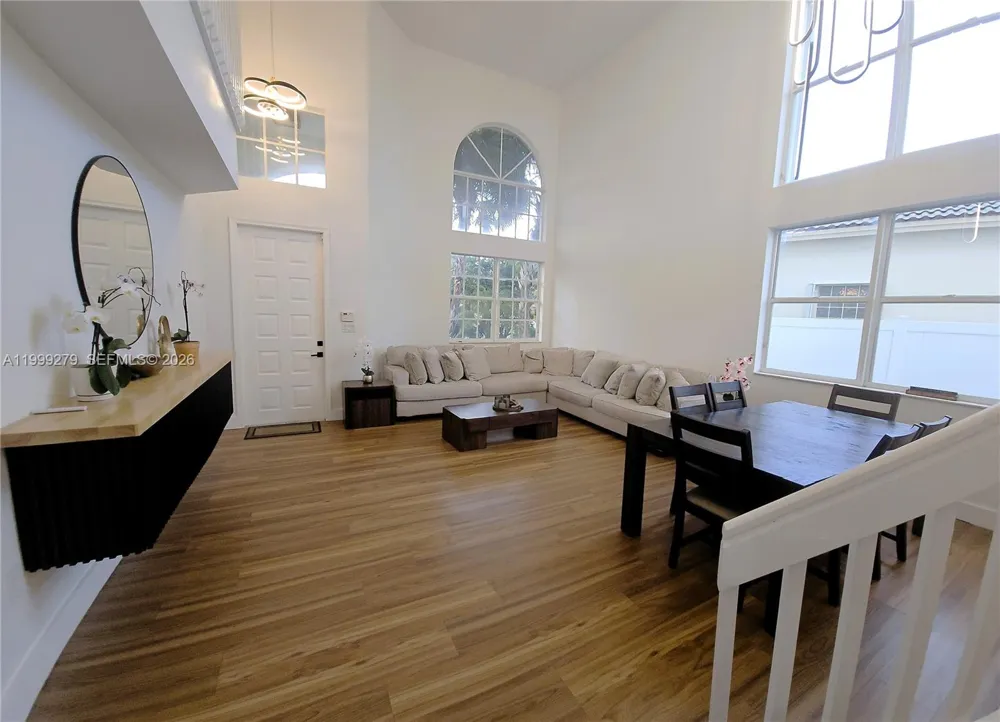 17088 NW 19th St Pembroke Pines, FL 33028