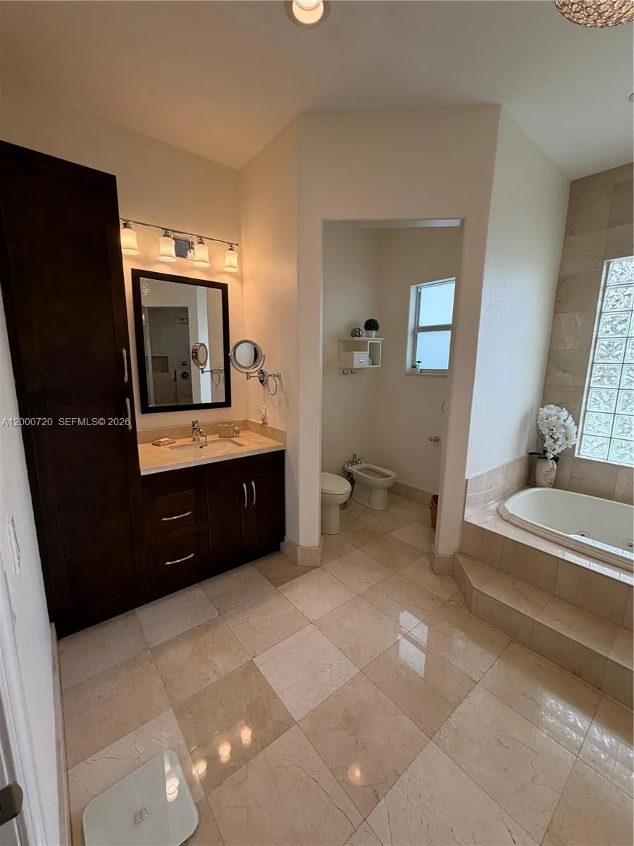 4810 SW 198th Ter Southwest Ranches, FL 33332