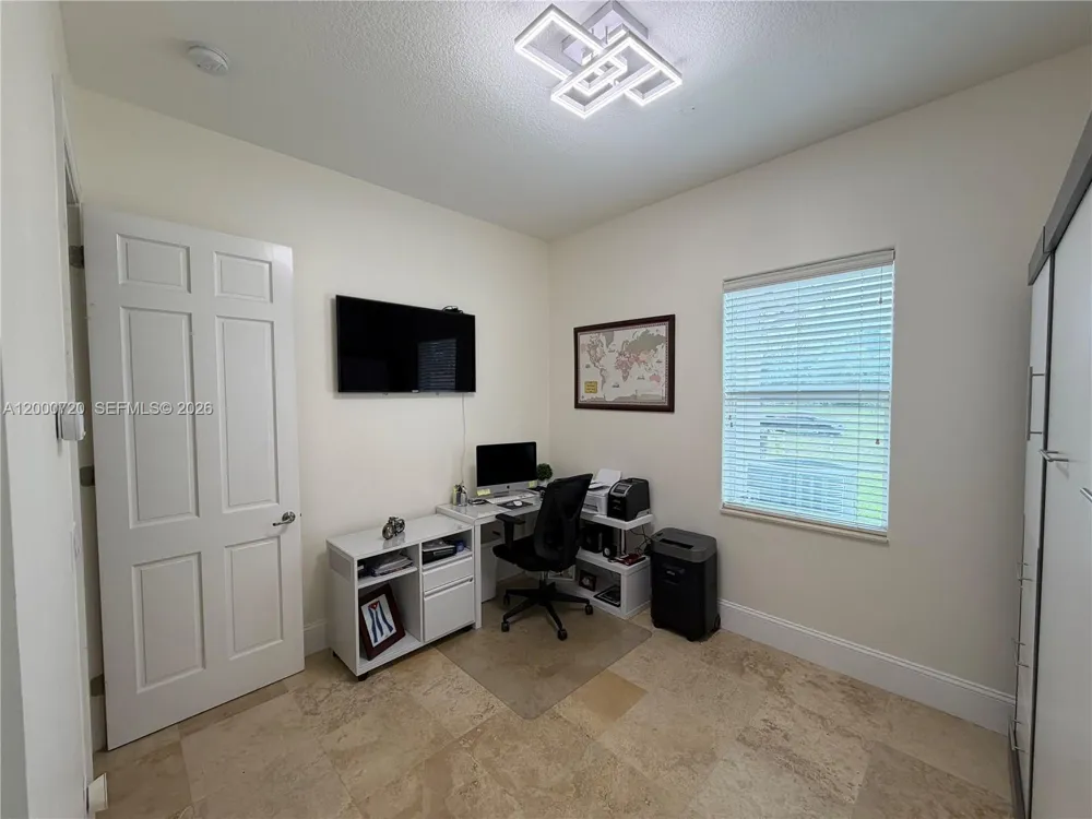 4810 SW 198th Ter Southwest Ranches, FL 33332