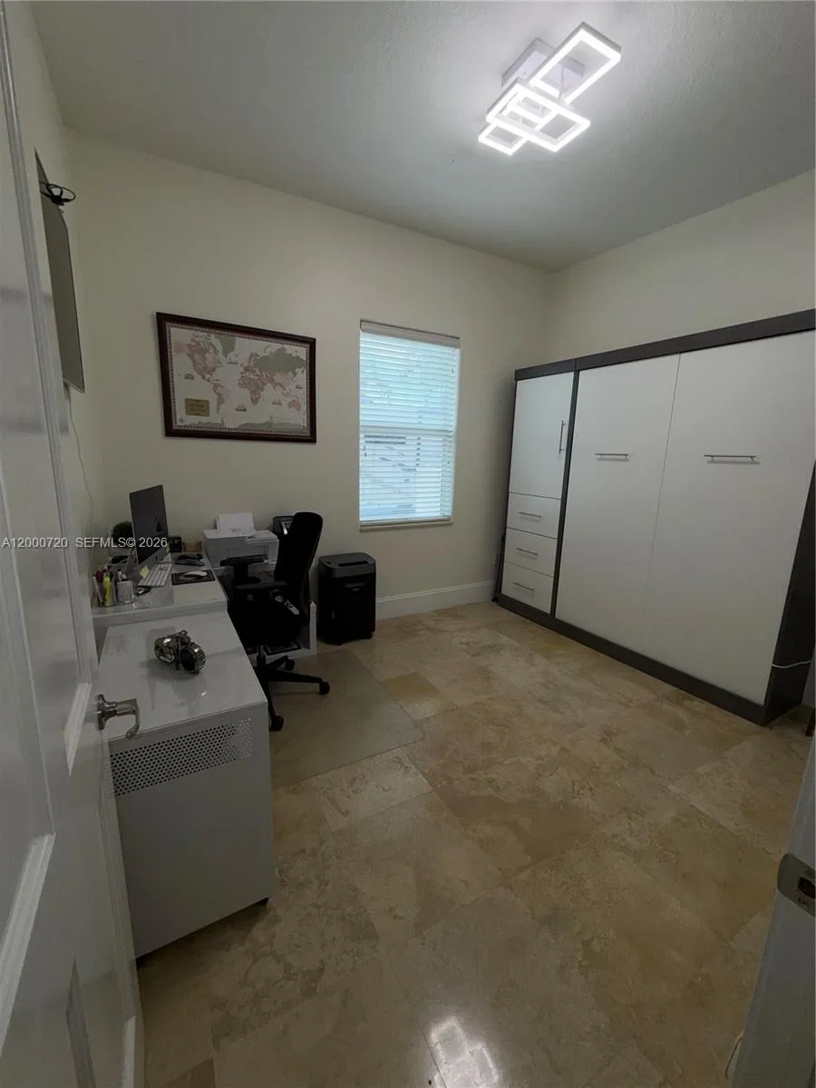 4810 SW 198th Ter Southwest Ranches, FL 33332