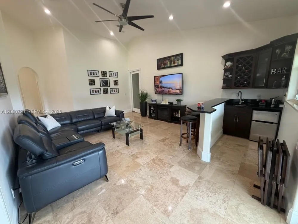 4810 SW 198th Ter Southwest Ranches, FL 33332