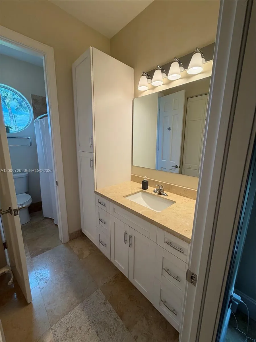 4810 SW 198th Ter Southwest Ranches, FL 33332