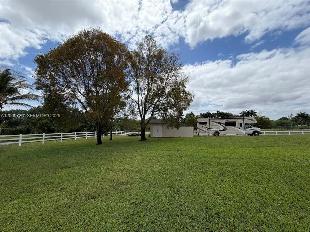 4810 SW 198th Ter Southwest Ranches, FL 33332