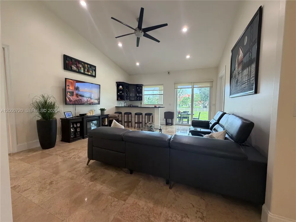 4810 SW 198th Ter Southwest Ranches, FL 33332