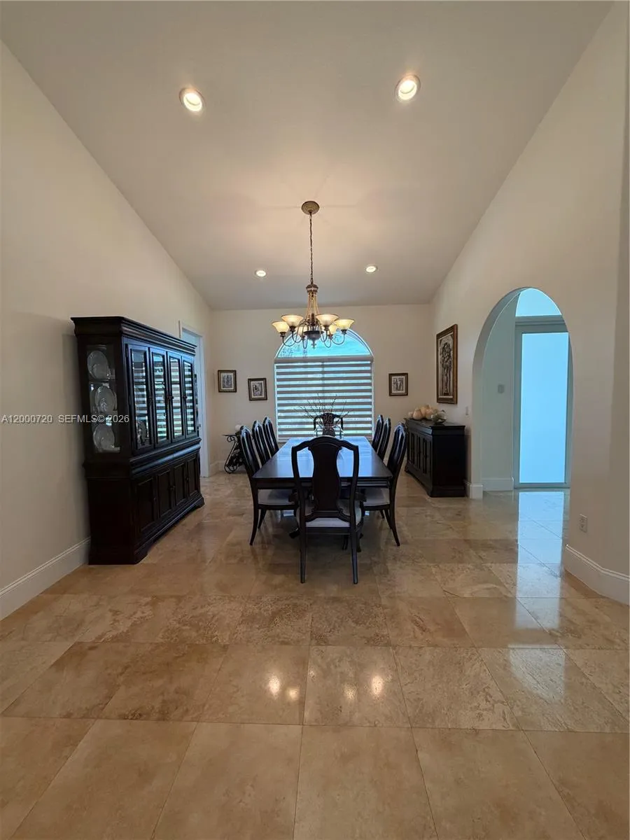 4810 SW 198th Ter Southwest Ranches, FL 33332