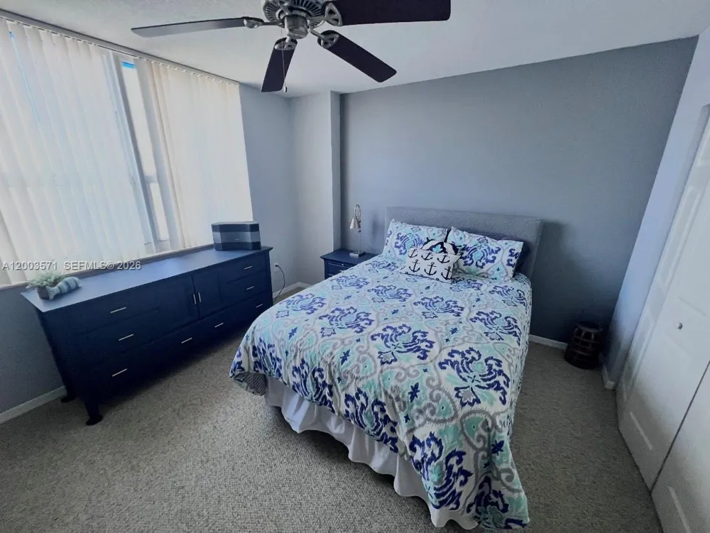 2080 S Ocean Dr #707 Hallandale Beach, FL 33009