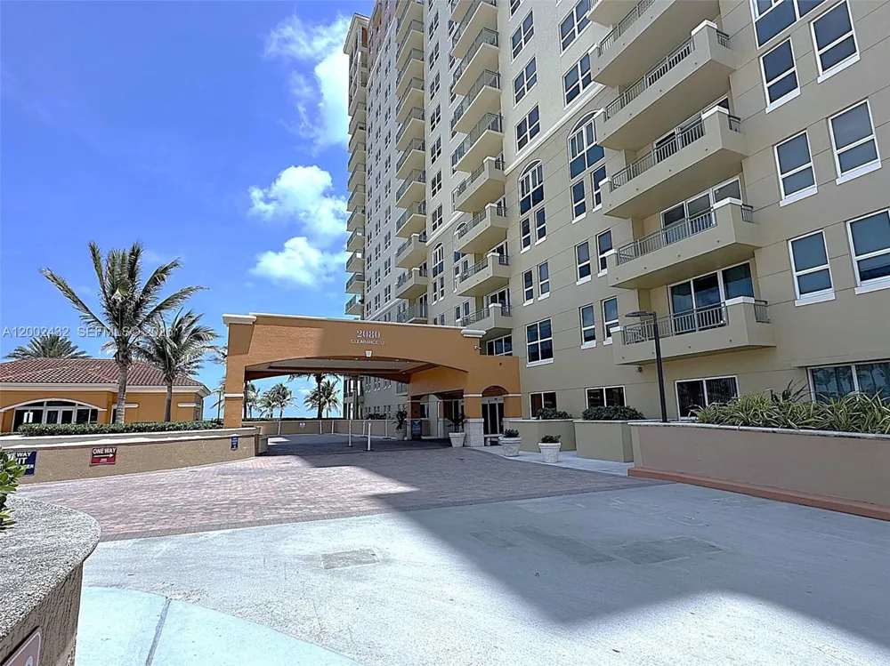 2080 S Ocean Dr #MPH12 Hallandale Beach, FL 33009
