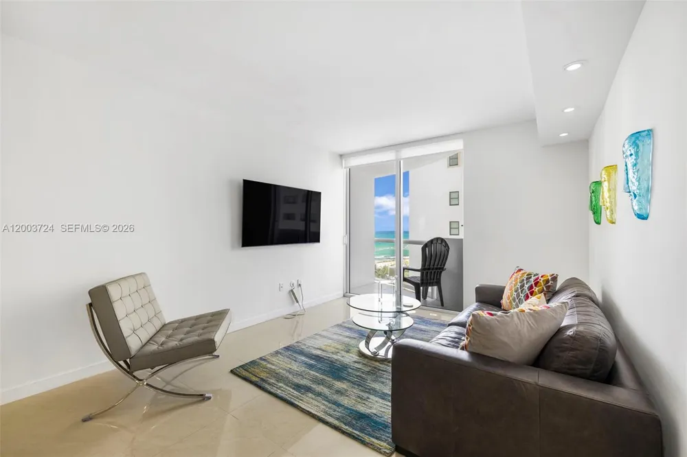 6365 Collins Ave #805 Miami Beach, FL 33141