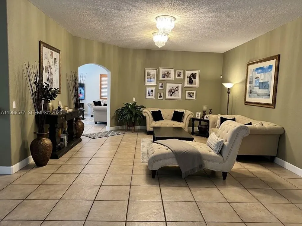 4000 SW 145th Ave Miramar, FL 33027