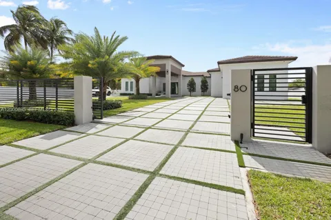 80 NW 129th Ave