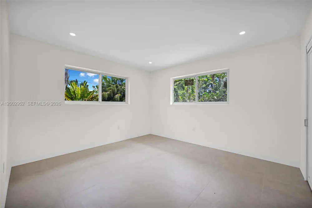 8405 SW 144th St Palmetto Bay, FL 33158