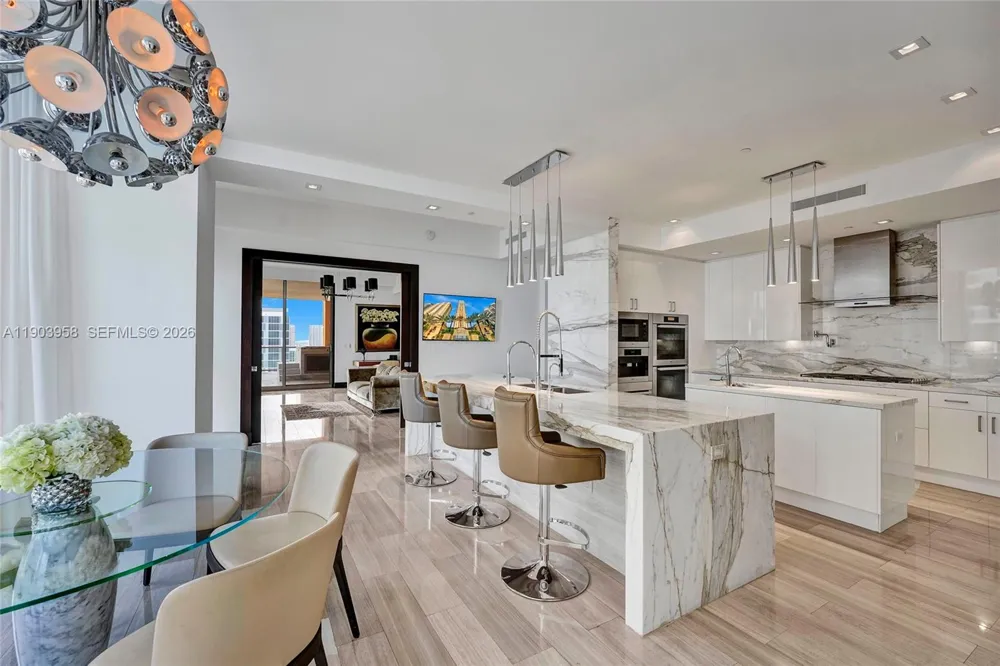 17749 Collins #1402 Sunny Isles Beach, FL 33160