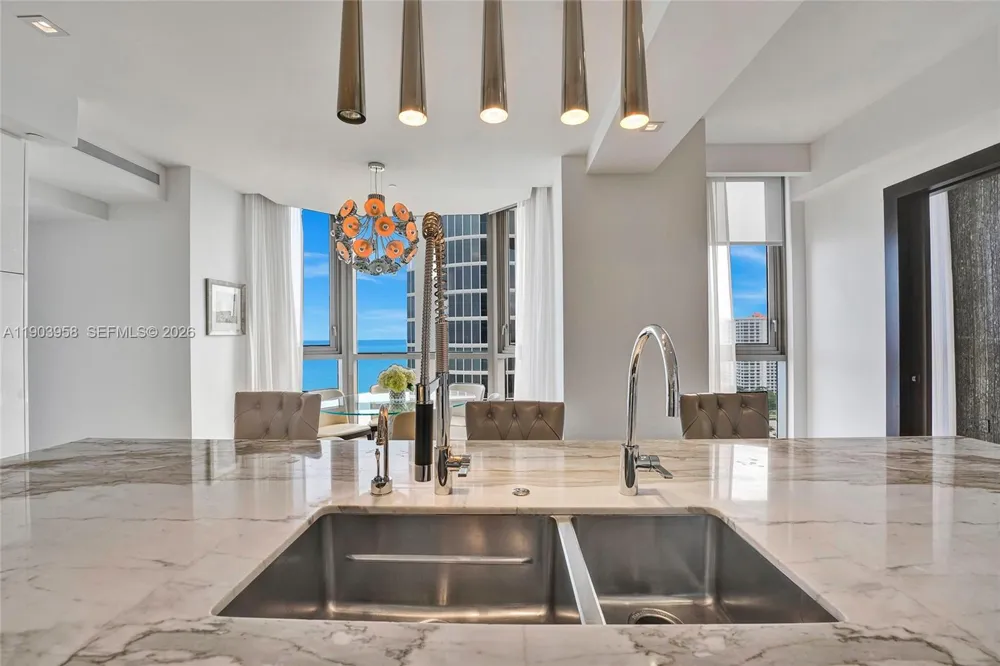 17749 Collins #1402 Sunny Isles Beach, FL 33160