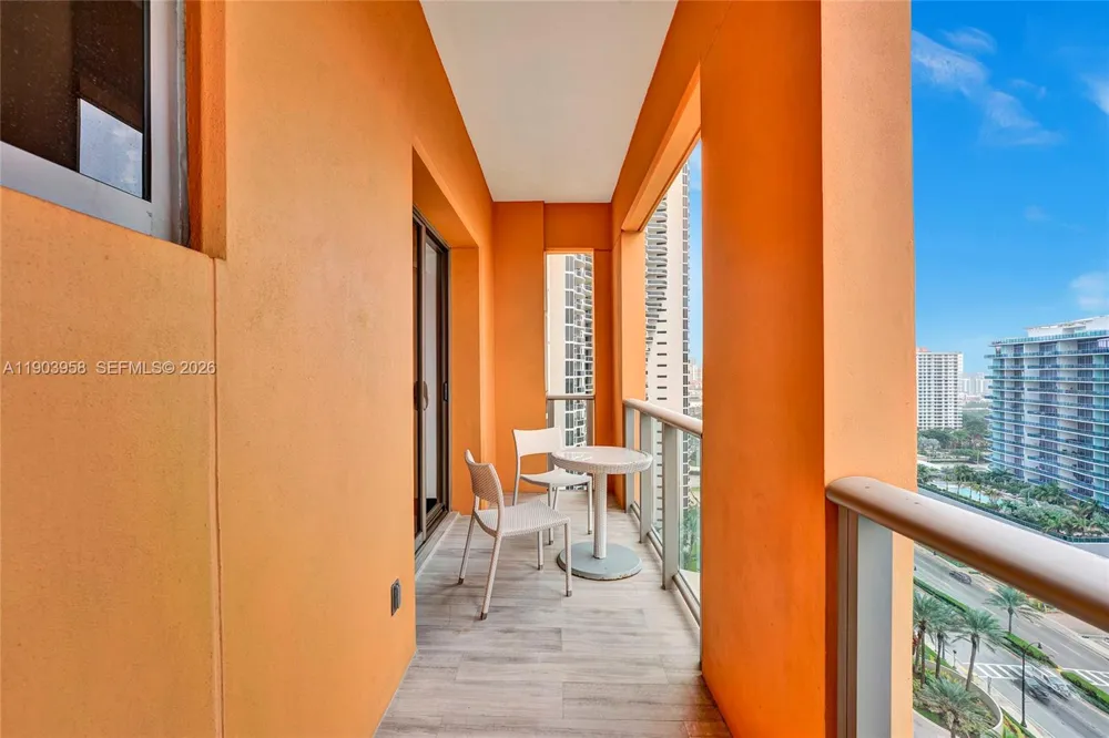 17749 Collins #1402 Sunny Isles Beach, FL 33160