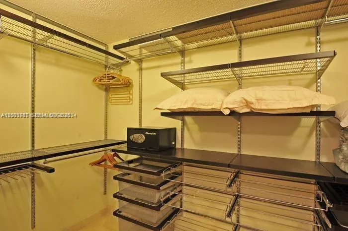 16711 Collins Ave #602 Sunny Isles Beach, FL 33160