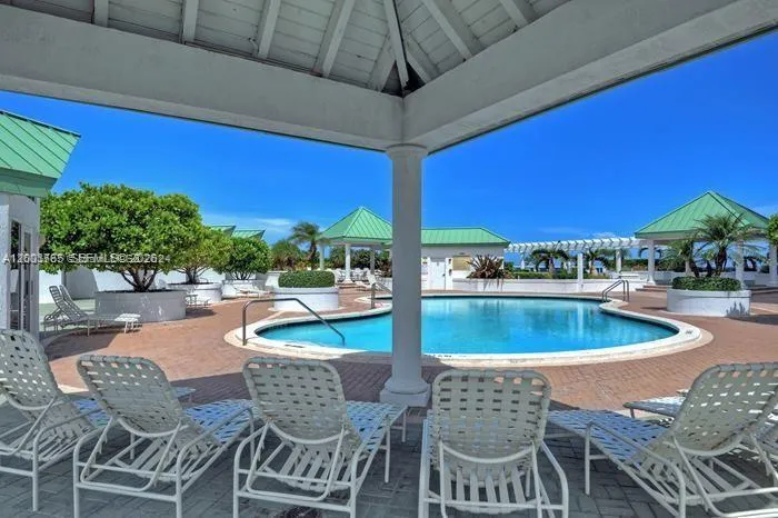 16711 Collins Ave #602 Sunny Isles Beach, FL 33160