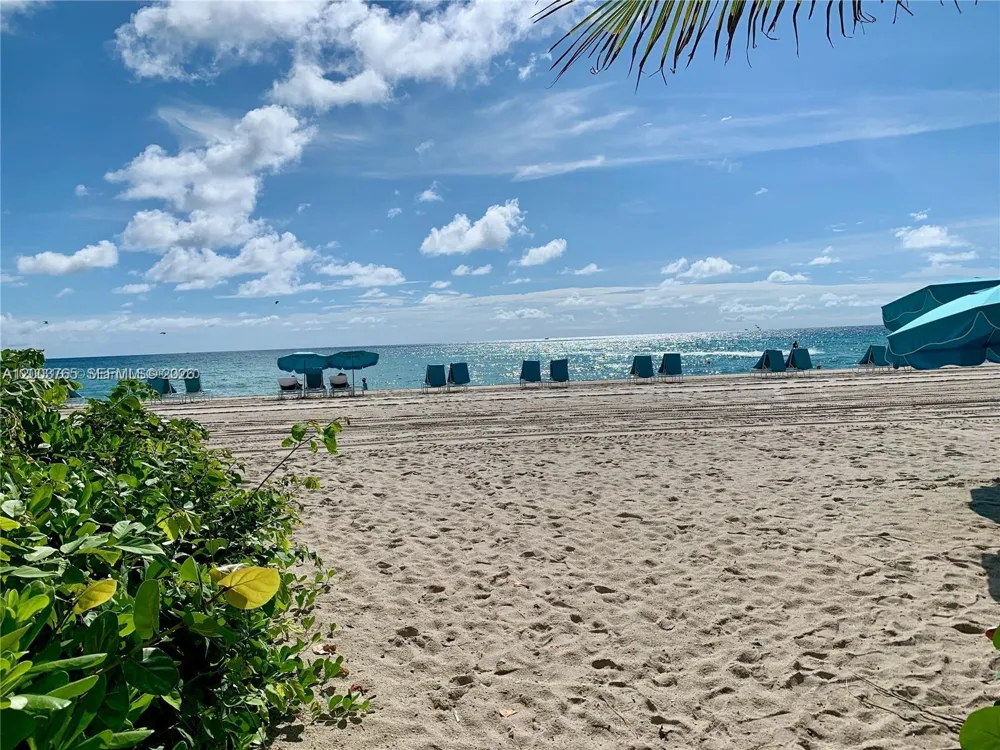 16711 Collins Ave #602 Sunny Isles Beach, FL 33160