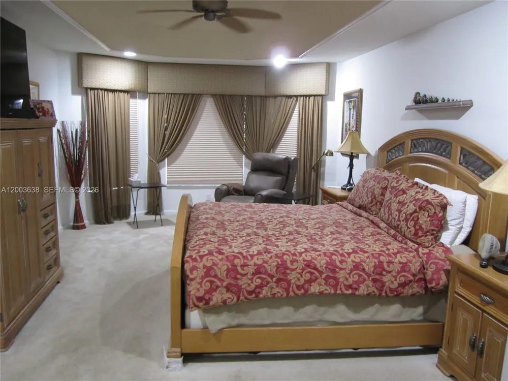 9798 Casa Mar Dr Lake Worth, FL 33467