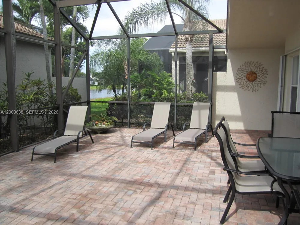 9798 Casa Mar Dr Lake Worth, FL 33467