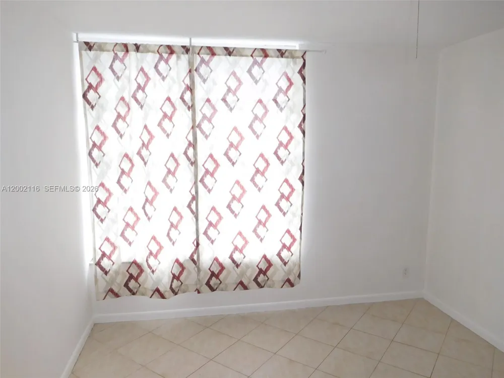 3800 S Ocean Dr #305 Hollywood, FL 33019