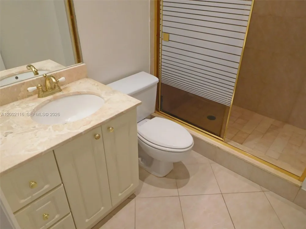 3800 S Ocean Dr #305 Hollywood, FL 33019