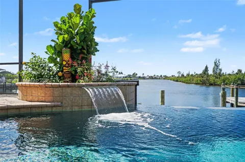 4214 Gulfstream PKWY