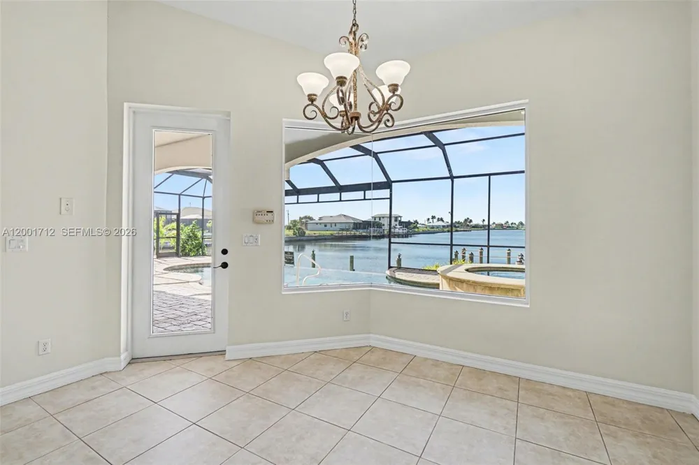 4214 Gulfstream PKWY Cape Coral, FL 33993