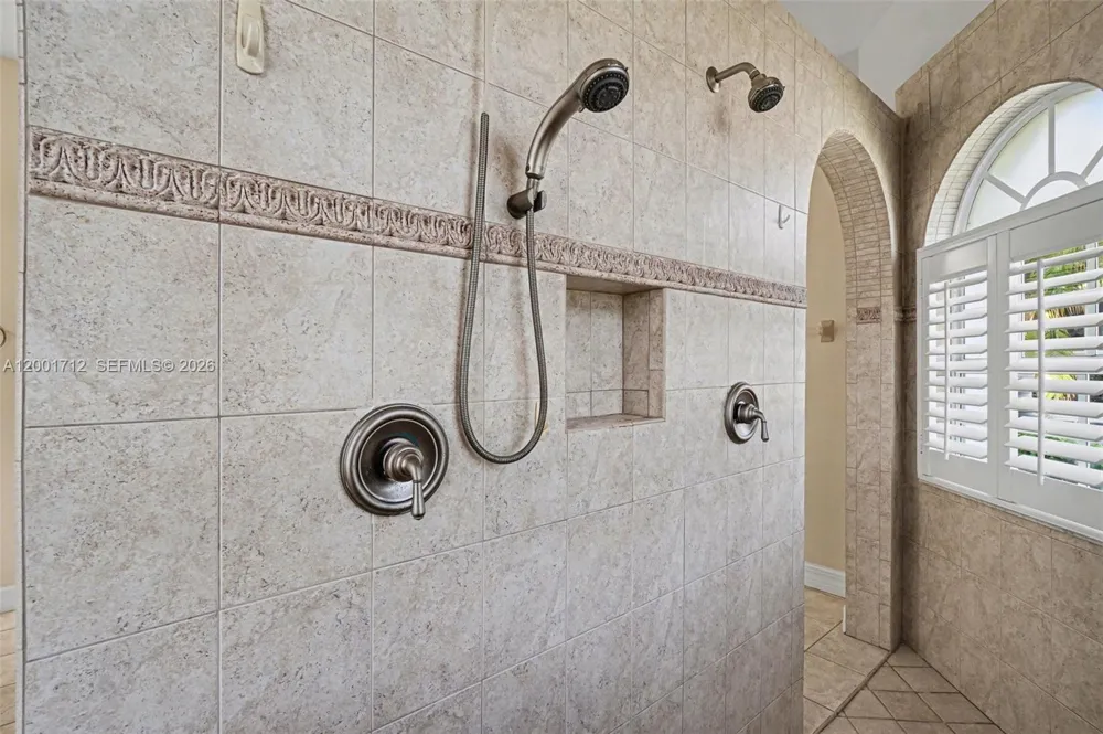 4214 Gulfstream PKWY Cape Coral, FL 33993