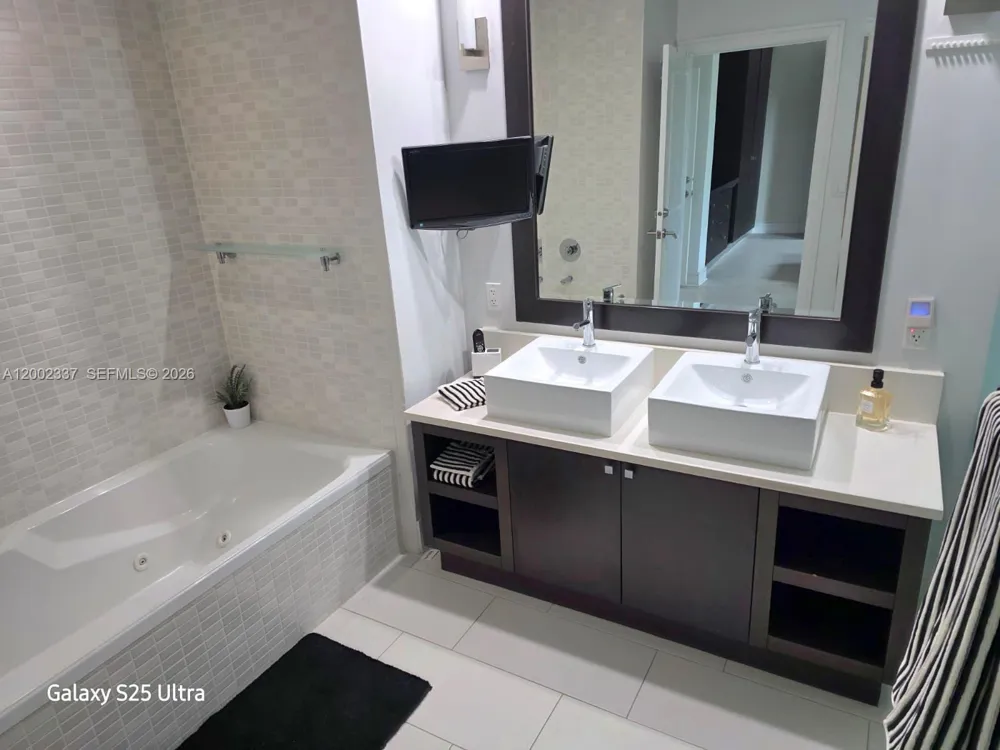 5300 NW 87th Ave #1416 Doral, FL 33178