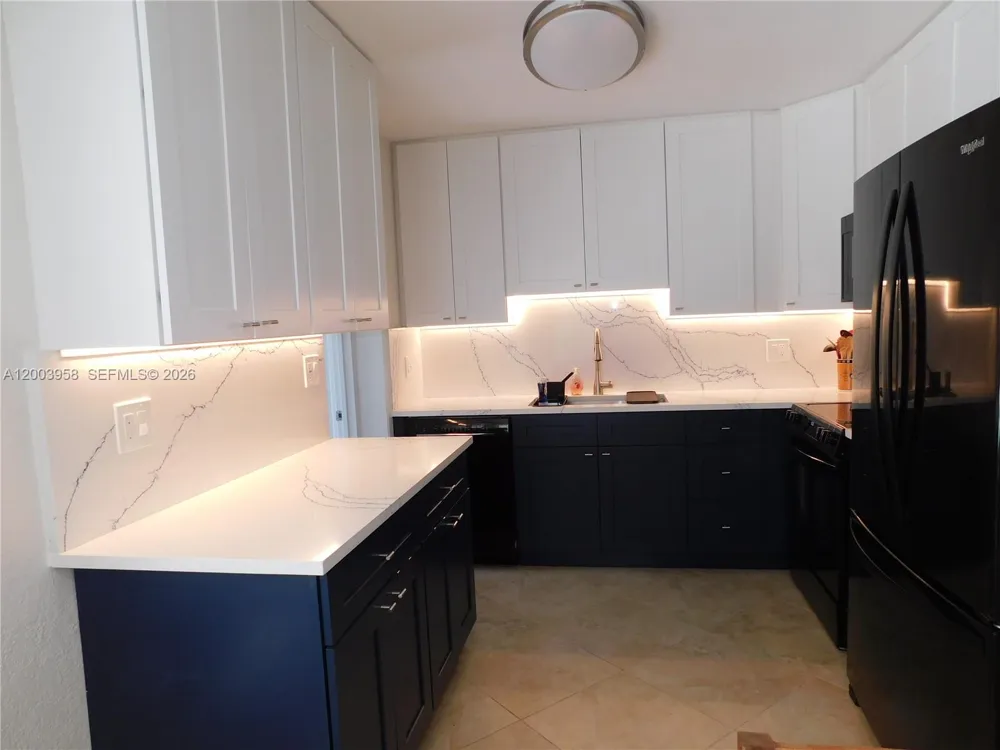 108 NE 30th St Wilton Manors, FL 33334