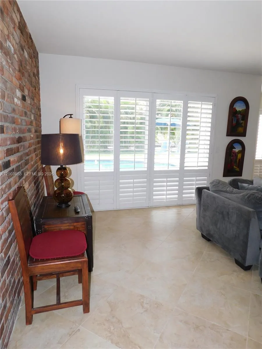 108 NE 30th St Wilton Manors, FL 33334