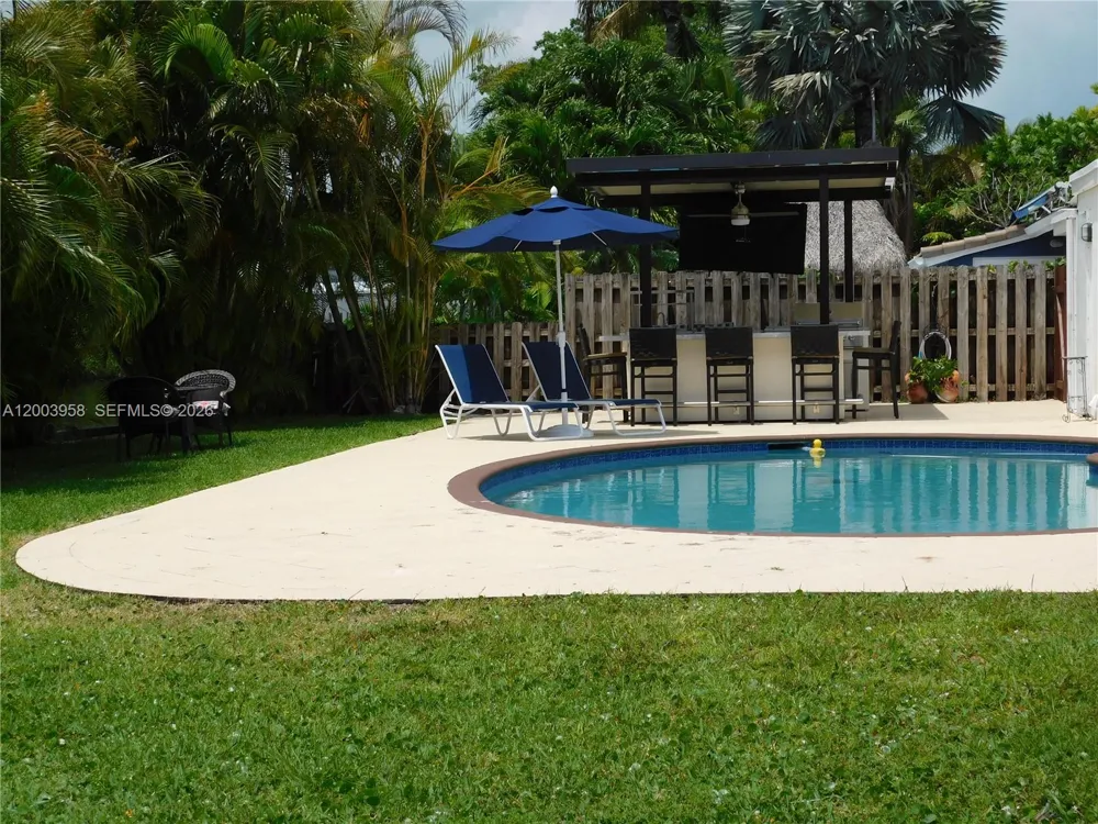 108 NE 30th St Wilton Manors, FL 33334