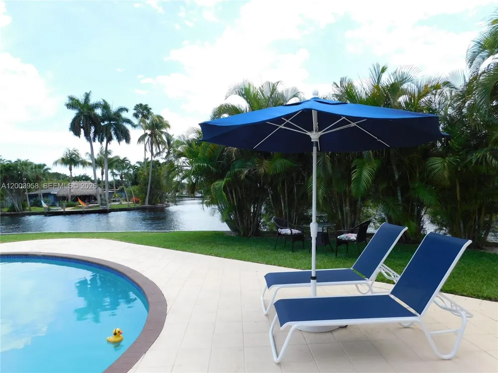 108 NE 30th St Wilton Manors, FL 33334