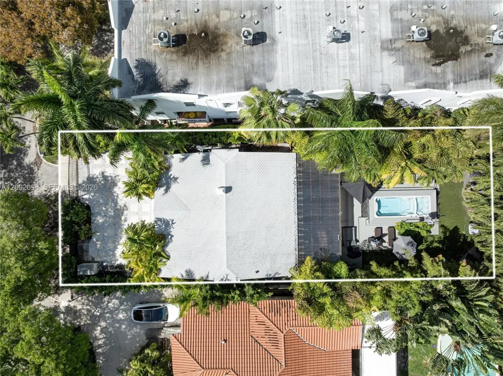 1735 Michigan Ave Miami Beach, FL 33139