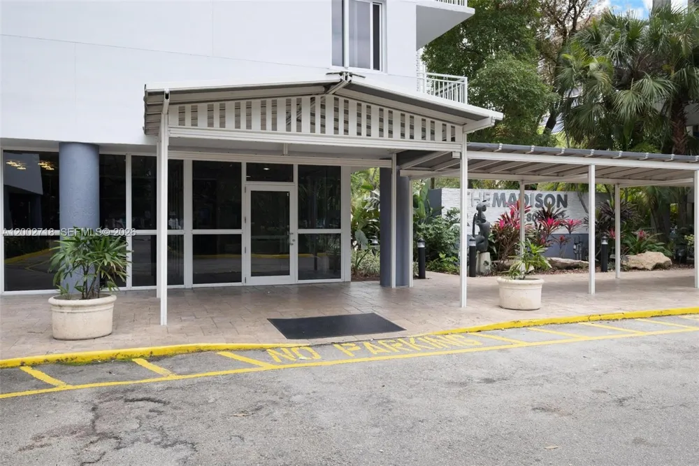 800 Miami Ave #E-1110 Miami, FL 33136