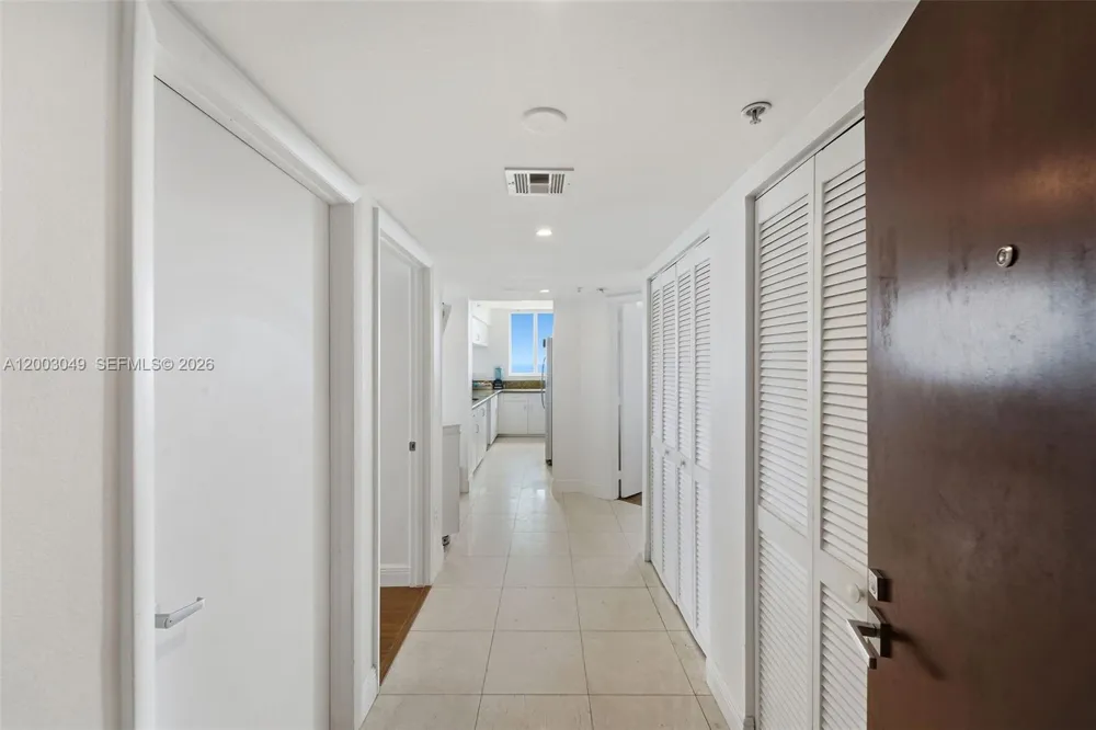 650 West Ave #2612 Miami Beach, FL 33139