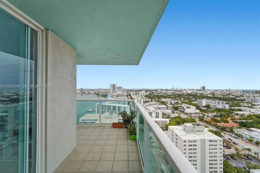 650 West Ave #2612 Miami Beach, FL 33139