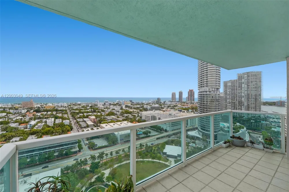 650 West Ave #2612 Miami Beach, FL 33139