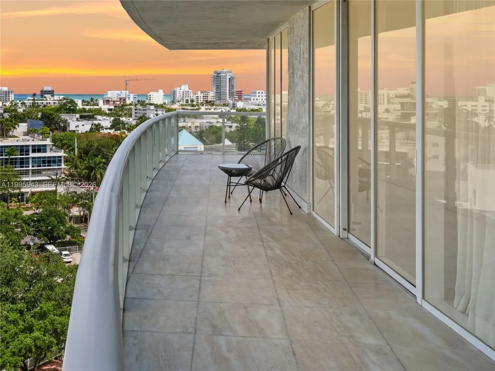 450 Alton Rd #910 Miami Beach, FL 33139